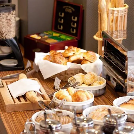 Hotel Grand Du Tonneau D'or 4*